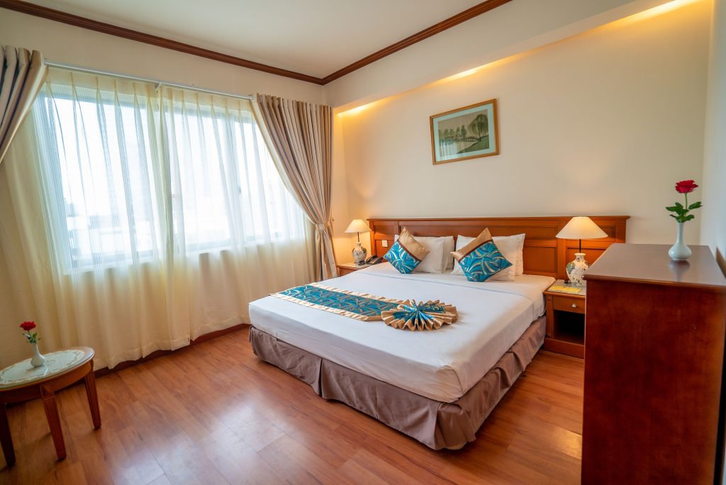 Oscar Executive Suite
